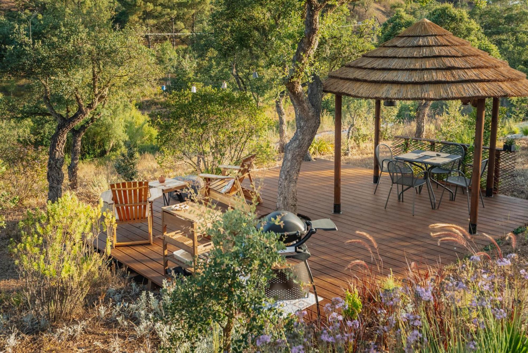 A Baleia, Bungalow De Charme Алжезур Екстериор снимка